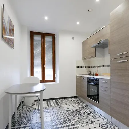Le 201' Appartement A Charleville Mezieres *